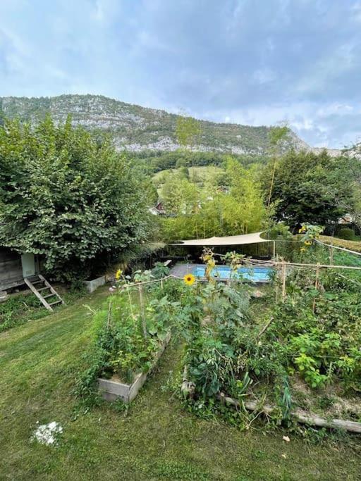 La Tiny House De Chaparon Lathuile Exterior foto