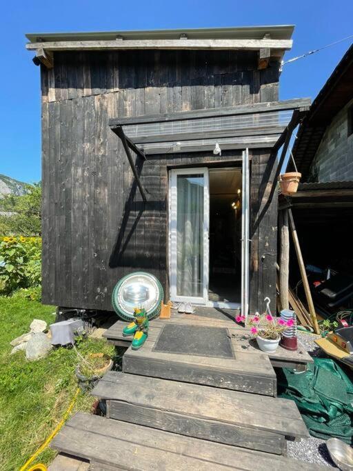 La Tiny House De Chaparon Lathuile Exterior foto