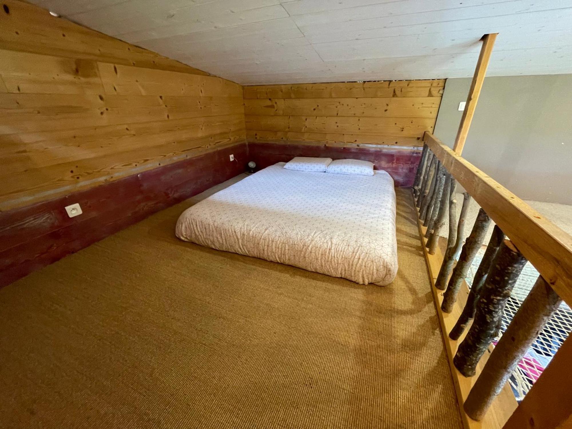 La Tiny House De Chaparon Lathuile Exterior foto